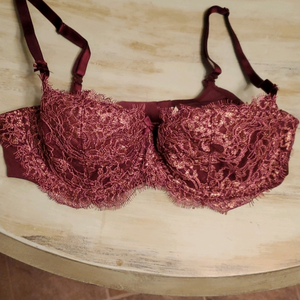 Victoria's Secret Burgundy Lace Underwire Bra